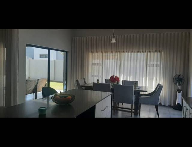 3 BEDROOM PROPERTY TO RENT IN MIDSTREAM MEADOWS